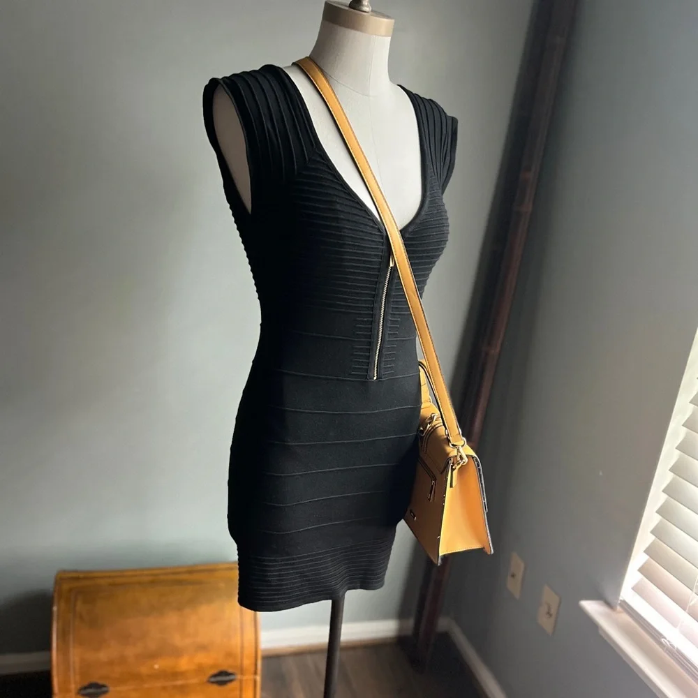 Twenty One Black body Con Super Stretch Zipper Dress Size Medium - Picture 7 of 7